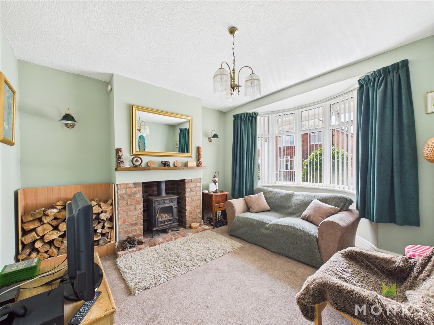 6 Monkmoor Avenue, Oswestry, SY11 2LD SSTC